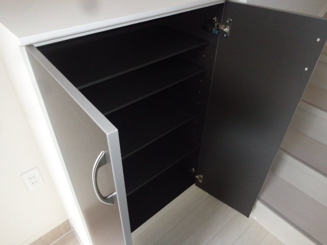 ヴァンヴールレーガの収納|下駄箱