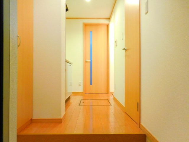 ドルフハイム清福寺の玄関