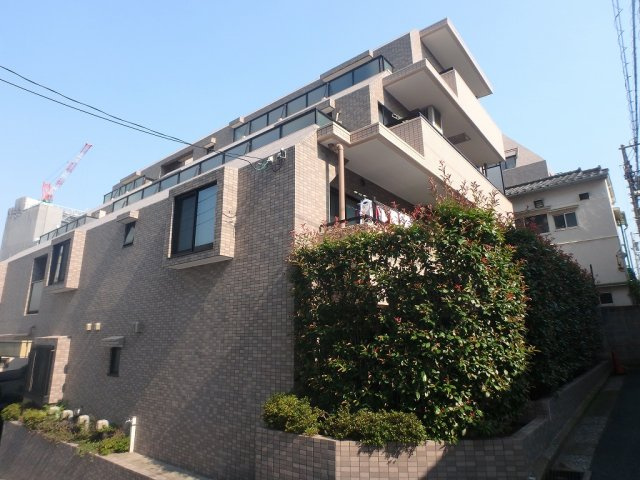 セレナハイム小石川西館の外観