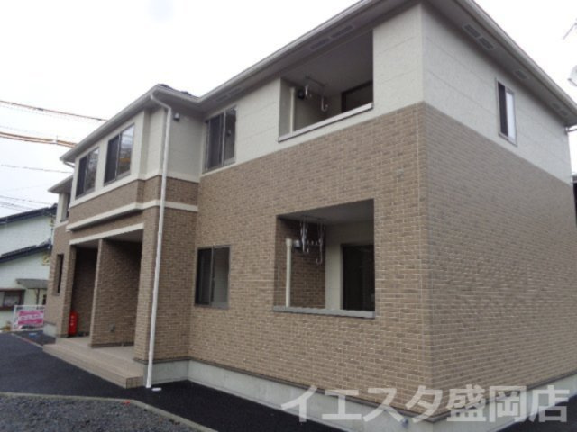 ヴァンヴールレーガの外観|外観写真（昼）