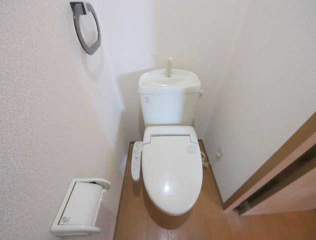 クレスト東生駒のトイレ