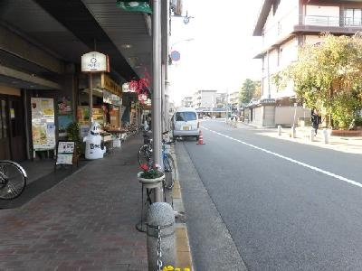 グレース北野の周辺|前面道路