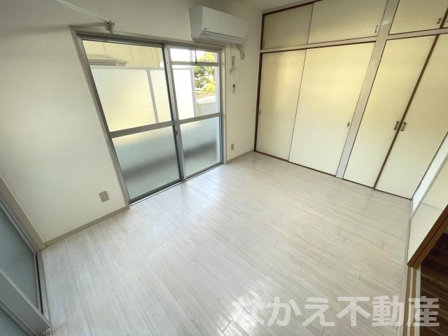 【寝室】 | 落ち着いて過ごせるお部屋なので、寝室にいかがでしょうか