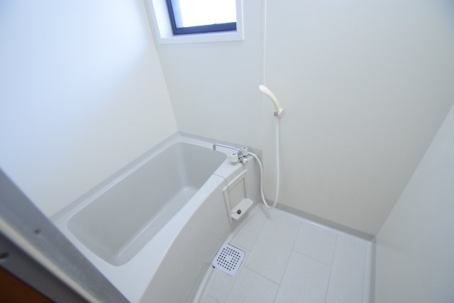 【浴室】 | コンパクトで使いやすいお風呂です