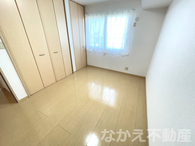 【寝室】 | 使い勝手のいい寝室です