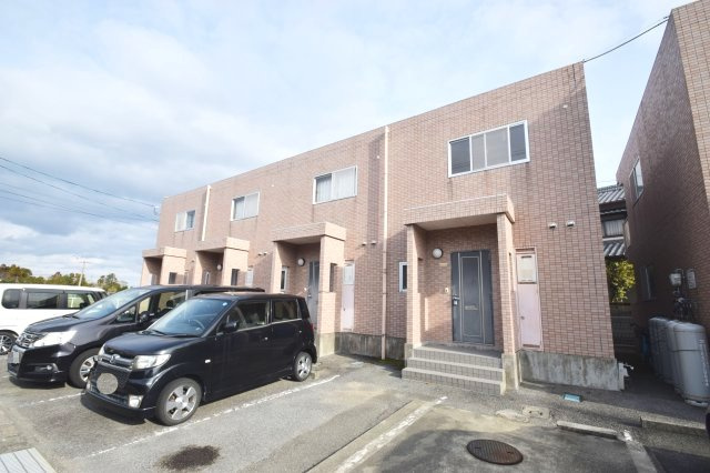 【外観】 | 落ち着いた雰囲気の外観です