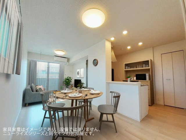 ヒカルサ稲美天満　Ⅰの居間・リビング