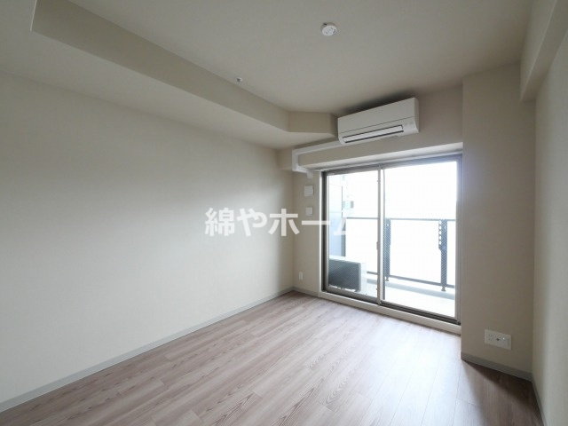 リヴェント森ノ宮の洋室|使い勝手のいい洋室です