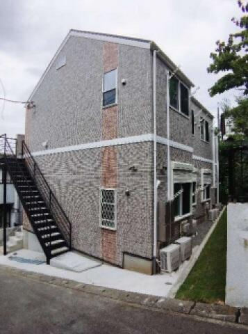 川崎市麻生区岡上５丁目のアパート