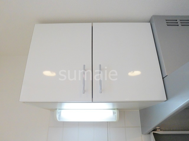 リファイズ小岩のキッチン|収納充実してます。