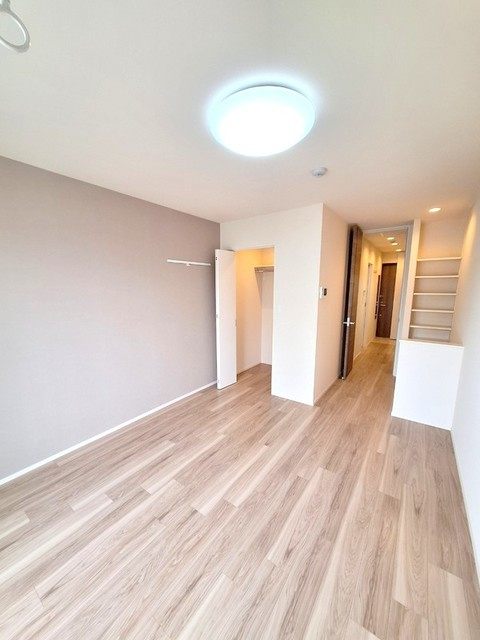 ＦｒｅｕｄｅＷｅｓｔｅｎ　フロイデヴェステンの寝室|★バルコニーから見た洋室★