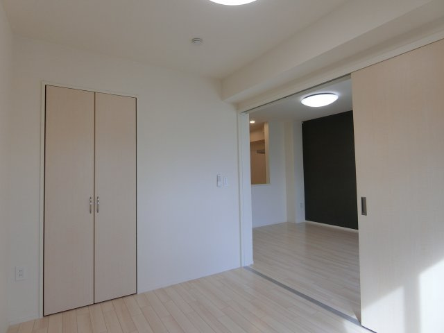 Ｈｏｌｌｙ（ホーリー）の洋室