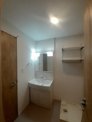 【洗面所】 | ヴァンヴェール西浜ＯＦ