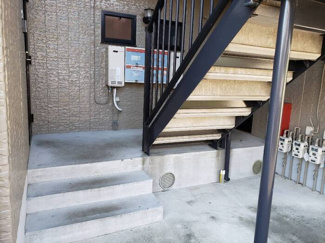 【エントランス】 | アラモード