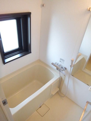 【浴室】 | ザ・プレミアムスイートヨコハマ