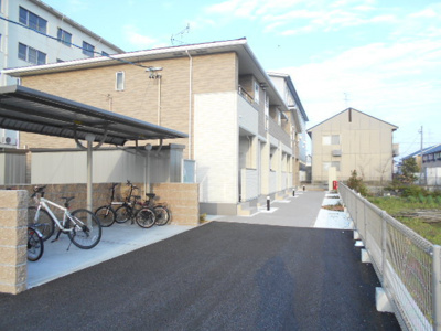 【エントランス】 | サラフィーネ