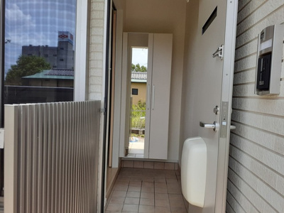 【玄関】 | サラフィーネ