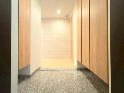 【玄関】 | ザ・千里レジデンス