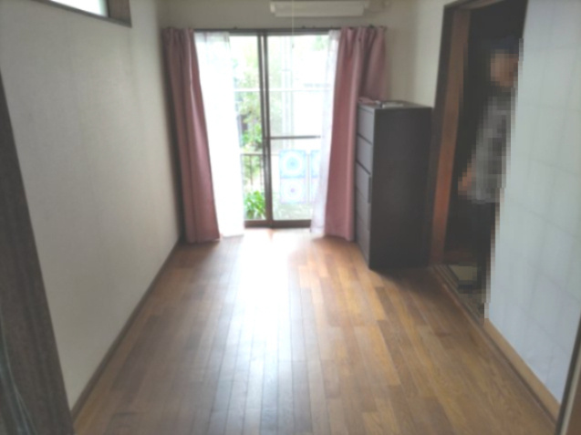 ６６０６５　加納長刀堀三丁目中古の洋室