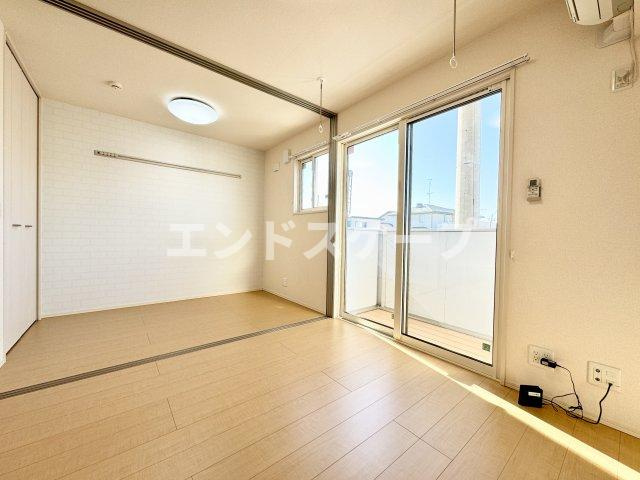 アーク山王の居間・リビング|高崎、前橋、伊勢崎エリアのお部屋探しはエンドスケープまで！お客様の理想お聞かせ下さい♪