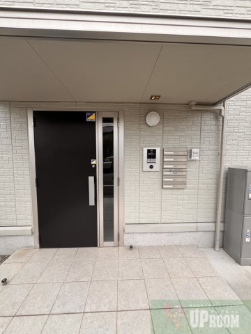 オレオール鳥居松のエントランス