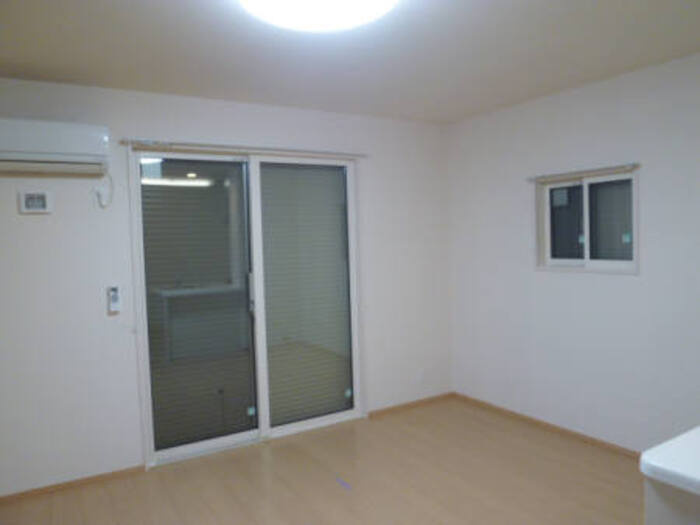 オレオール鳥居松の居間・リビング