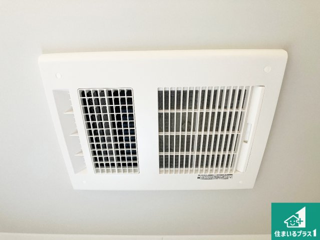 赤穂市海浜町　第2期　新築一戸建ての冷暖房・空調設備|四季を通して快適なバスライフをお手伝いする浴室暖房乾燥機！浴室の乾燥・暖房・涼風・換気はもちろん、２４時間換気にも対応！