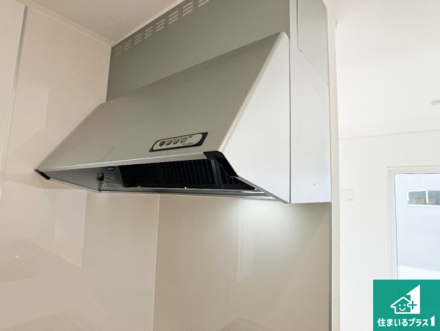 赤穂市海浜町　第2期　新築一戸建ての設備|汚れにくいスロットフィルタでお手入れラクラク！ＬＥＤ照明付き！