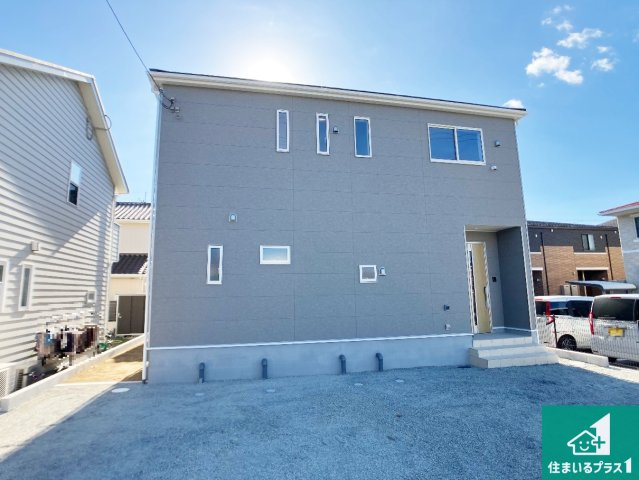 赤穂市海浜町　第2期　新築一戸建ての外観|安心の10年保証！外観を美しく保ち、雨水で汚れを落とします！気になることがありましたら、お気軽にお問い合わせください！