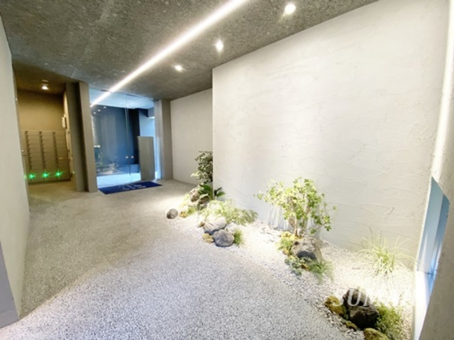 Roots新都心のロビー|エントランスロビー！