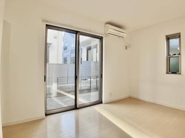 カルム吉祥寺の居間・リビング