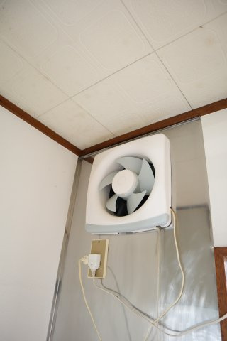 三鷹市井の頭２丁目のアパートの設備|換気扇
