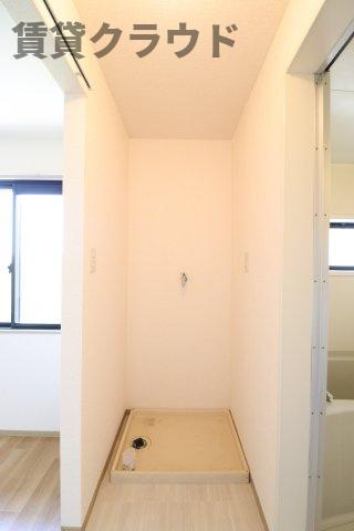 ジョイ・フィールドの洗面所|脱衣スペースもあります