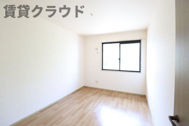 ジョイ・フィールドの洋室|お気軽にお問い合わせください♪