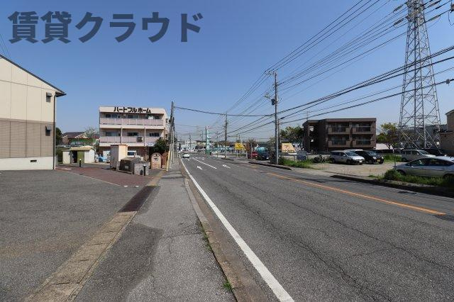 ジョイ・フィールドの周辺