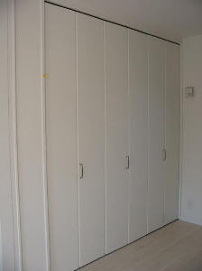 ロイヤルハイム１号館