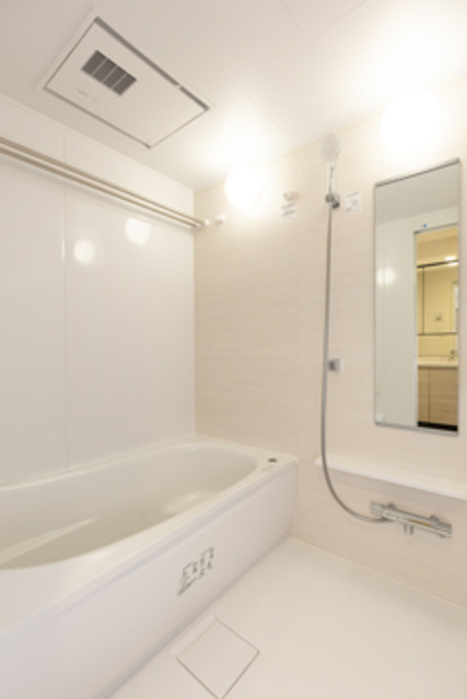 パークアクシス市川の浴室|※写真は同タイプ住戸です。