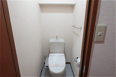 【トイレ】 | フローラルコート Ｅ | 温水洗浄暖房便座のトイレ