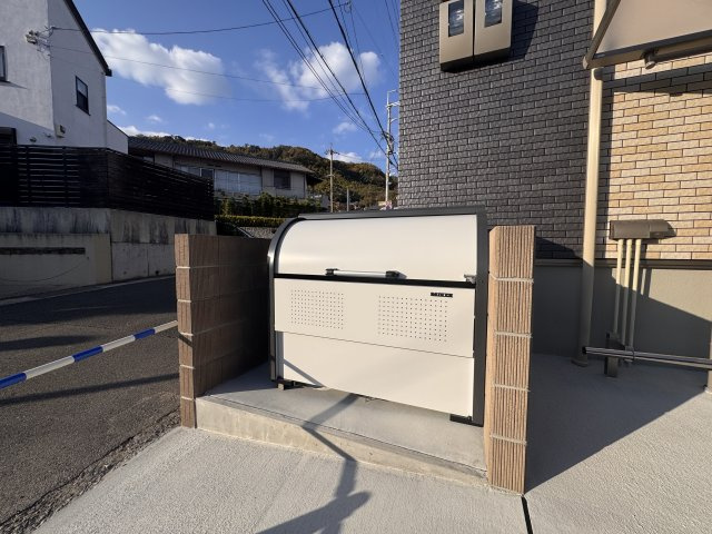 YOURMAISON宝のその他共用部分|敷地内ゴミボックス