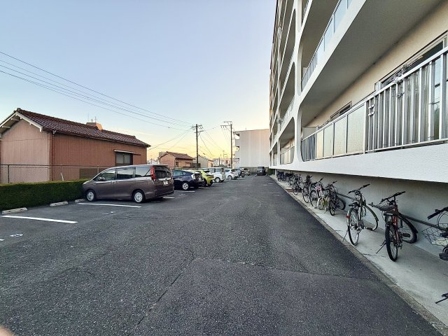 日商岩井鳴海ハイツのその他
