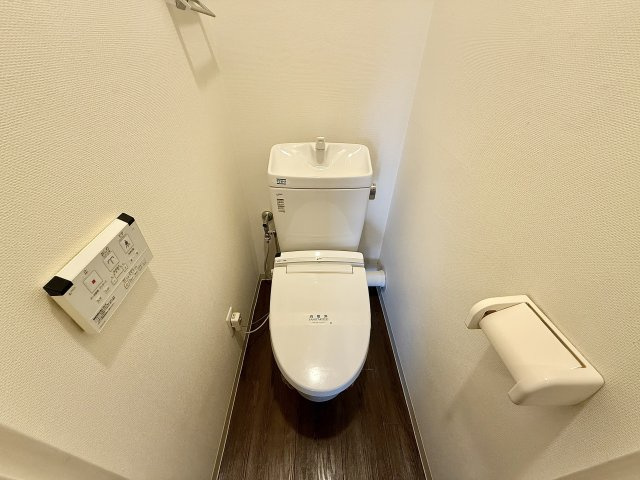 ノーブル滝子のトイレ