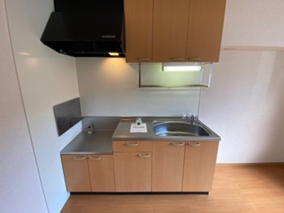 【キッチン】 | グランディパレス Ｄ | キッチン（上部収納棚）