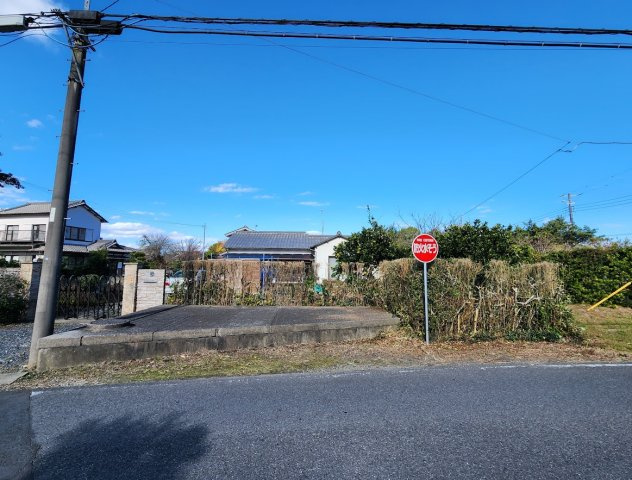 【前面道路含む現地写真】の画像