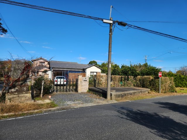 【前面道路含む現地写真】の画像