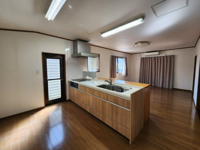 【居間・リビング】の画像