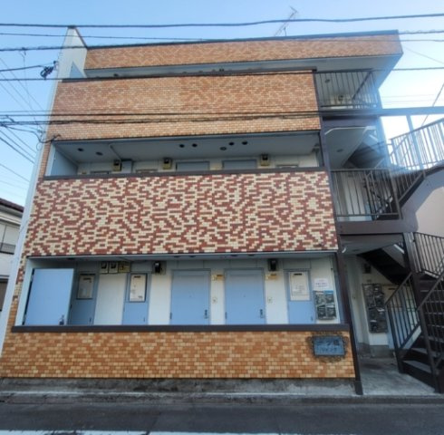 一ツ橋リビングの外観