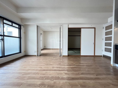 【居間・リビング】 | シャトー南船場 | シャトー南船場　リビング・ダイニングスペース