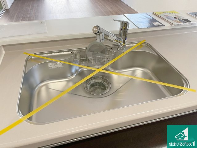 神戸市垂水区旭が丘　新築一戸建ての設備|広々としたシンクで食器洗いも楽々！