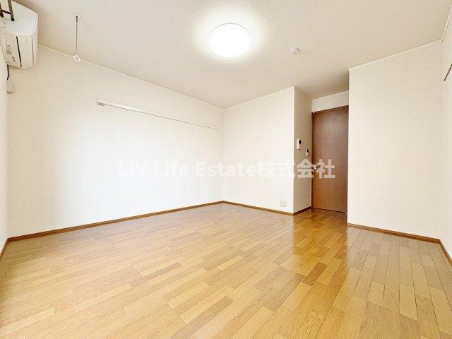 リヴィエール久米川の居間・リビング