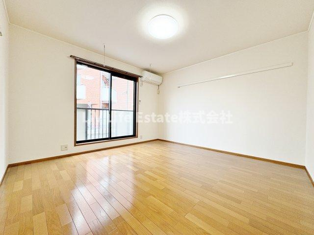 リヴィエール久米川の寝室